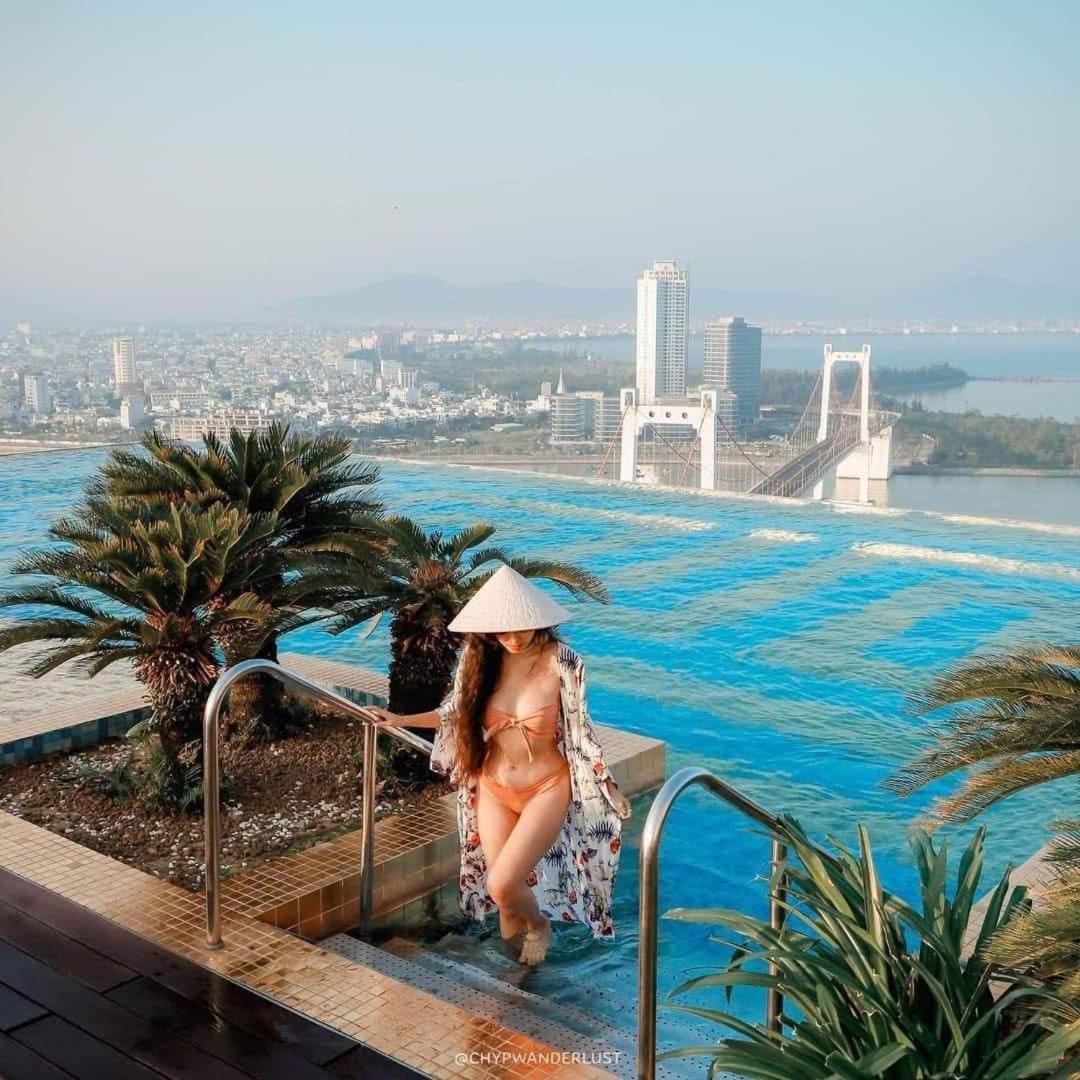 Golden With Sea View 5* Đà Nẵng